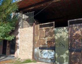 Deposito/Galpon Comercial Venta Lanus  Este